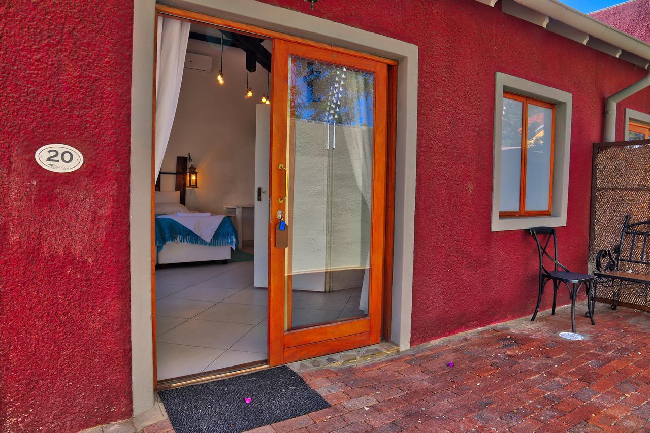 Windhoek Gardens Boutique Hotel Bagian luar foto