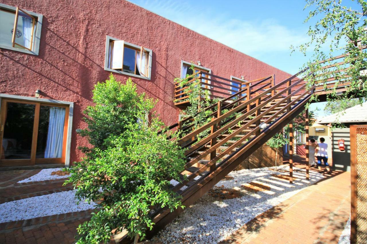 Windhoek Gardens Boutique Hotel Bagian luar foto